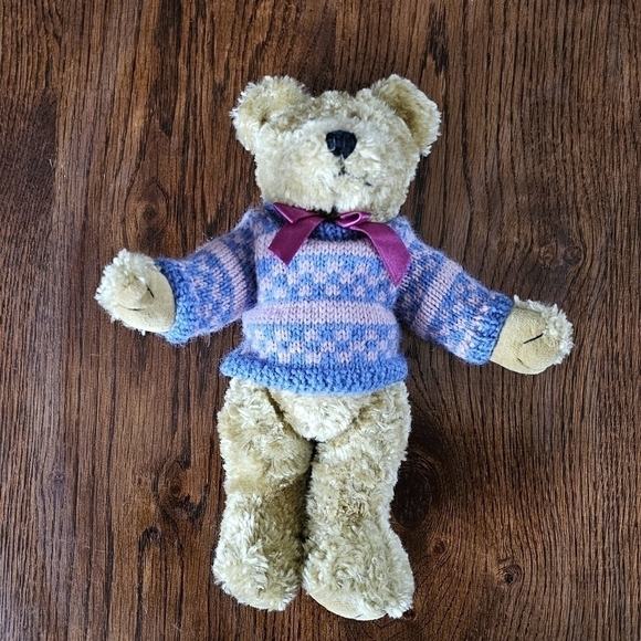 Vintage 1990's Boyd's Bear Elsworth, 12" with Movable Joints and Wool Sweater - Picture 2 of 11
